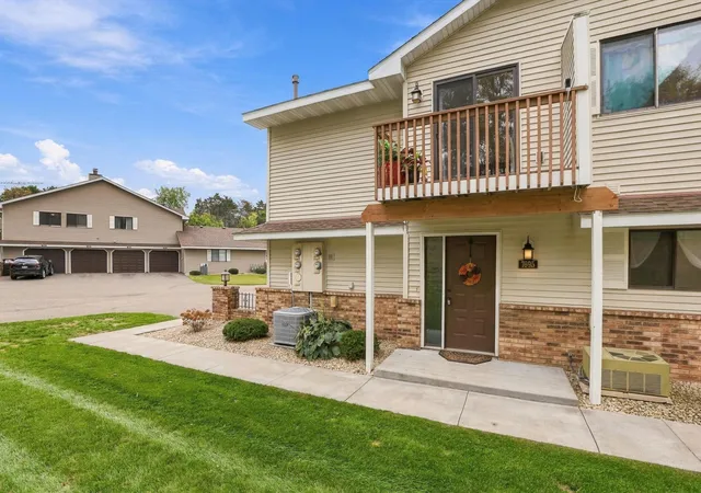 Photo 1 of Single family home for sale at 7695 Wedgewood Ct N, Maple Grove, MN 55311 | MLS# 7151307 | Listing updated on 2026-10-01
