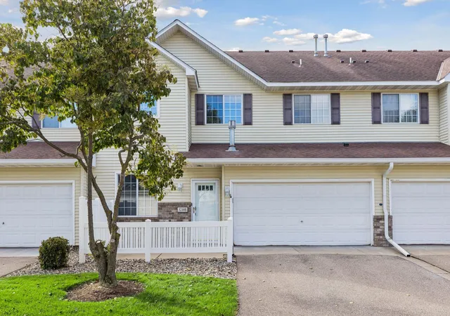 Photo 1 of Single family home for sale at 3210 Juniper Cir #B, Saint Paul, MN 55125 | MLS# 7151321 | Listing updated on 2026-10-01