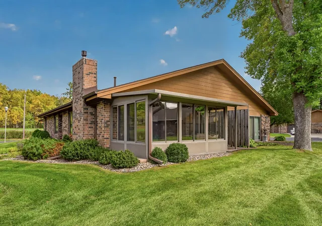 Photo 3 of Single family home for sale at 2241 Baihly Ln Sw, Rochester, MN 55902 | MLS# 7151339 | Listing updated on 2026-10-02