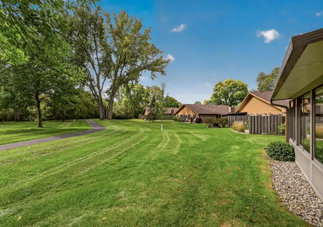 Photo 3 of Single family home for sale at 2241 Baihly Ln SW, Rochester, MN 55902 | MLS# 7151339 | Listing updated on 2026-10-02