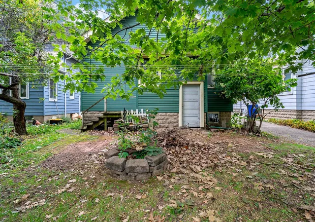 Photo 4 of Single family home for sale at 337 Winona St W, Saint Paul, MN 55107 | MLS# 7151341 | Listing updated on 2026-10-03
