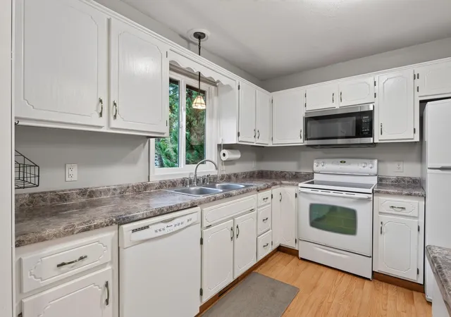 Photo 2 of Single family home for sale at 14175 Barium St Nw, Anoka, MN 55303 | MLS# 7151382 | Listing updated on 2026-10-11