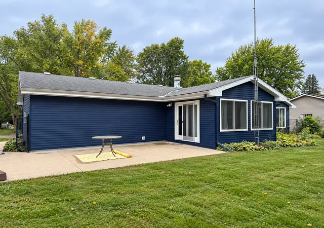 Photo 3 of Single family home for sale at 350 13th Street SW, Owatonna, MN 55060 | MLS# 7151394 | Listing updated on 2026-10-14