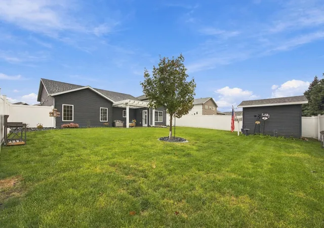 Photo 4 of Single family home for sale at 3613 30th Street S, Moorhead, MN 56560 | MLS# 7151410 | Listing updated on 2026-10-04