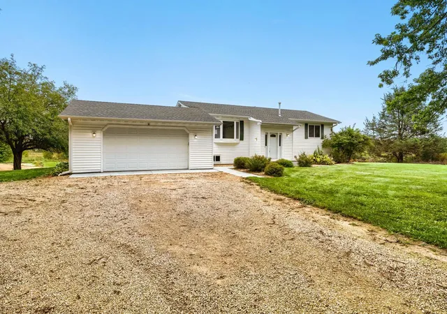 Photo 1 of Single family home for sale at 18335 Imperial Ave N, Forest Lake, MN 55025 | MLS# 7151423 | Listing updated on 2026-10-06