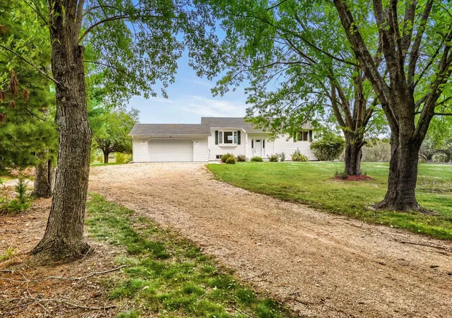Photo 2 of Single family home for sale at 18335 Imperial Ave N, Forest Lake, MN 55025 | MLS# 7151423 | Listing updated on 2026-10-06
