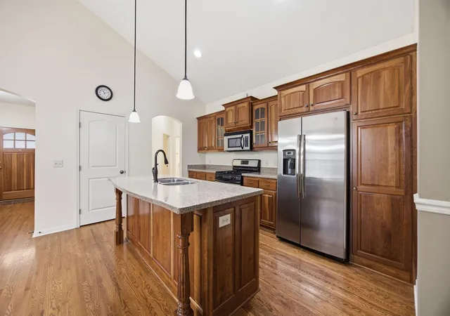 Photo 4 of Single family home for sale at 13918 Eagle St NW, Andover, MN 55304 | MLS# 7151424 | Listing updated on 2026-10-06