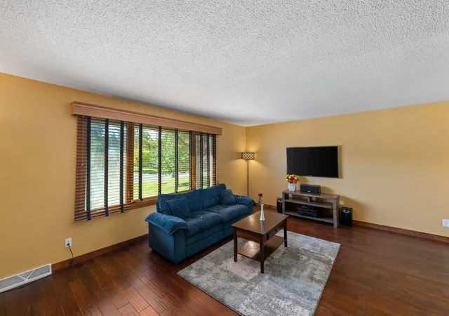 Photo 4 of Single family home for sale at 11444 100th Place N, Maple Grove, MN 55369 | MLS# 7151445 | Listing updated on 2026-10-09
