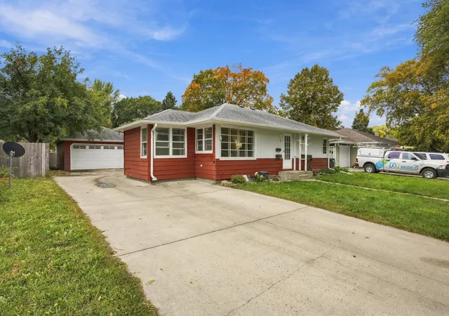 Single family home for sale at 48 17th Avenue N, Fargo, ND 58102 | MLS# 7151450