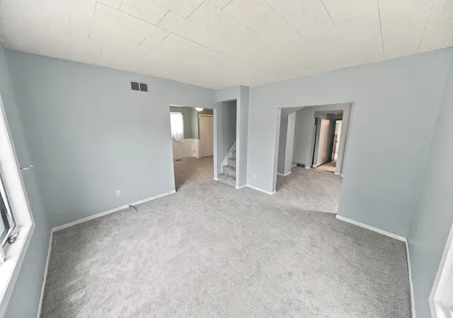 Photo 2 of Single family home for sale at 125 8th Avenue Se, Rochester, MN 55904 | MLS# 7151455 | Listing updated on 2026-10-03
