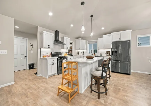 Photo 4 of Single family home for sale at 7233 28th Street S, Fargo, ND 58104 | MLS# 7151483 | Listing updated on 2026-10-01