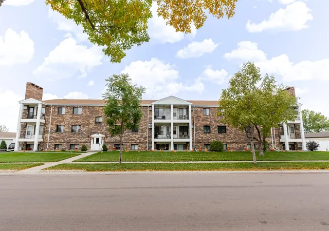 Photo 3 of Condo for sale at 341 Prairiewood Cir S #207, Fargo, ND 58103 | MLS# 7151486 | Listing updated on 2026-10-24