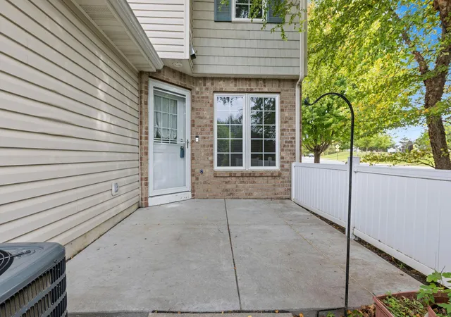 Photo 3 of Single family home for sale at 1591 Serenity Ln, Waconia, MN 55387 | MLS# 7151490 | Listing updated on 2026-10-01