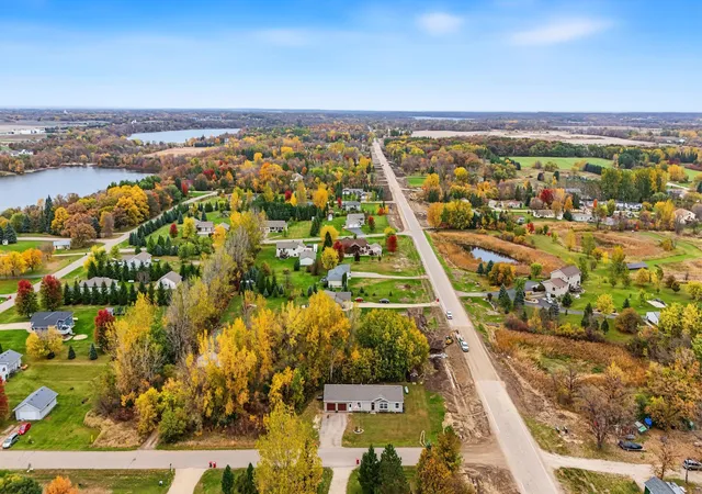 Photo 4 of Single family home for sale at 2509 Little Norway SE, Alexandria, MN 56308 | MLS# 7151498 | Listing updated on 2026-10-23