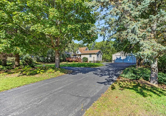 Photo 3 of Single family home for sale at 7918 Stillwater Blvd N, Saint Paul, MN 55128 | MLS# 7151505 | Listing updated on 2026-10-19