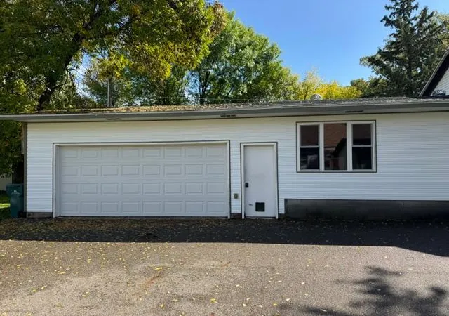 Photo 4 of Single family home for sale at 106 Cedar Ave NE, Wadena, MN 56482 | MLS# 7151517 | Listing updated on 2026-09-29