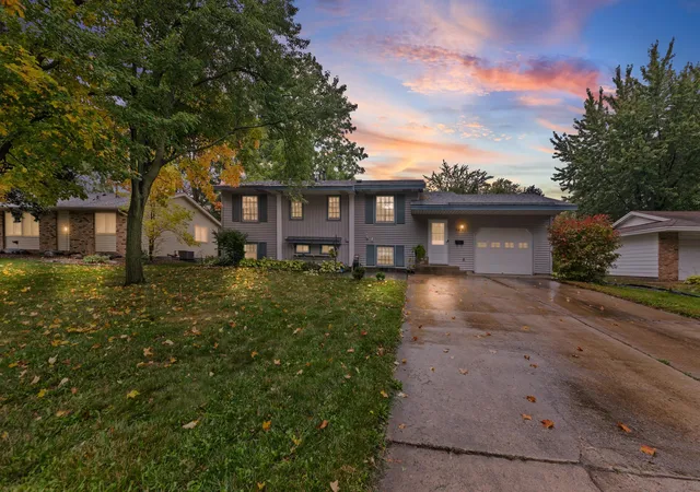 Single family home for sale at 5421 Xylon Ave N, Minneapolis, MN 55428 | MLS# 7151525