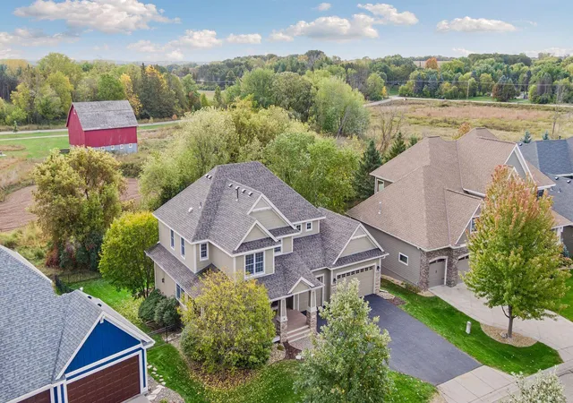 Photo 1 of Single family home for sale at 1711 Deephaven Dr, Saint Paul, MN 55129 | MLS# 7151544 | Listing updated on 2026-10-21