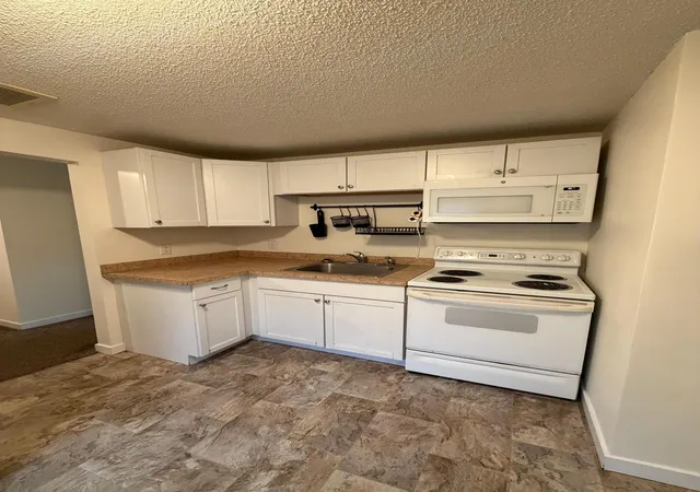 Photo 4 of Single family home for sale at 5844 43rd Avenue S, Minneapolis, MN 55417 | MLS# 7151549 | Listing updated on 2026-10-05