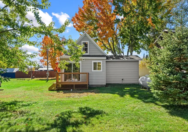 Photo 1 of Single family home for sale at 206 Peary St, Palisade, MN 56469 | MLS# 7151550 | Listing updated on 2026-10-03