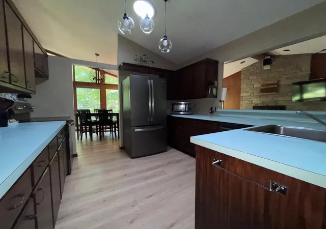 Photo 4 of Single family home for sale at 567 Rice Crk Ter NE, Minneapolis, MN 55432 | MLS# 7151563 | Listing updated on 2026-10-01