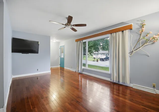 Photo 3 of Single family home for sale at 1410 Levison St, Albert Lea, MN 56007 | MLS# 7151568 | Listing updated on 2026-09-29