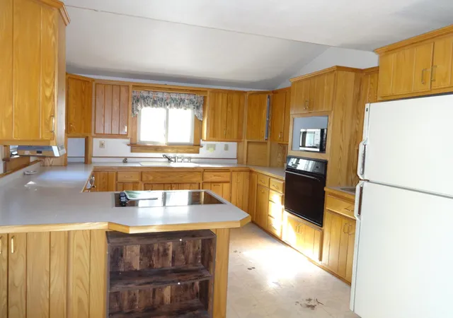 Photo 3 of Single family home for sale at 434 Lake St S, Long Prairie, MN 56347 | MLS# 7151595 | Listing updated on 2026-10-08