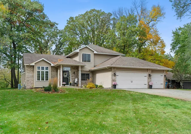 Photo 1 of Single family home for sale at 16796 Yale St Nw, Elk River, MN 55330 | MLS# 7151606 | Listing updated on 2026-10-21