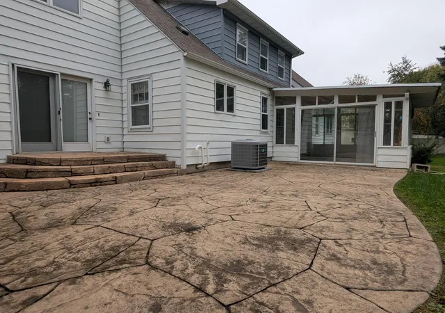 Photo 4 of Single family home for sale at 1639 Massee St, Albert Lea, MN 56007 | MLS# 7151608 | Listing updated on 2026-10-08