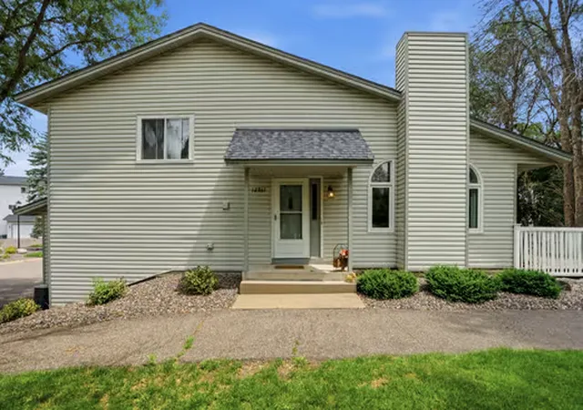 Photo 1 of Single family home for sale at 12861 82nd Place N, Maple Grove, MN 55369 | MLS# 7151612 | Listing updated on 2026-09-29
