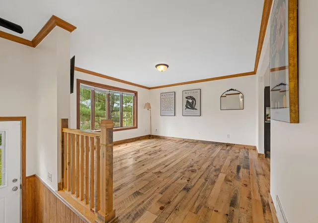 Photo 3 of Single family home for sale at 473 Country View Rd, Hudson, WI 54016 | MLS# 7151618 | Listing updated on 2026-10-20