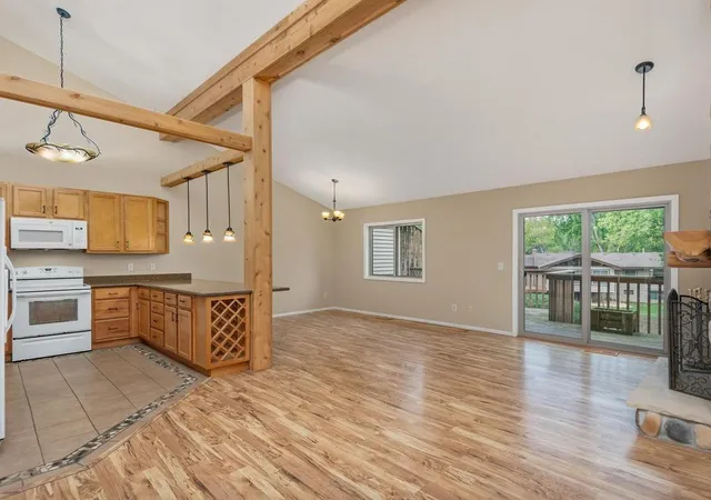 Photo 3 of Single family home for sale at 11109 Trail W Rd, Minneapolis, MN 55437 | MLS# 7151627 | Listing updated on 2026-10-07