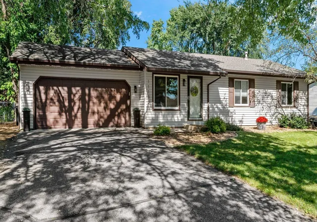 Photo 2 of Single family home for sale at 11132 97th Place N, Maple Grove, MN 55369 | MLS# 7151634 | Listing updated on 2026-10-02