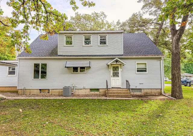 Photo 3 of Single family home for sale at 200 4th Street NW, Rose Creek, MN 55970 | MLS# 7151659 | Listing updated on 2026-10-22