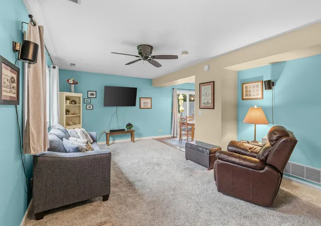 Photo 2 of Single family home for sale at 1230 Ferndale St N, Saint Paul, MN 55119 | MLS# 7151660 | Listing updated on 2026-10-02