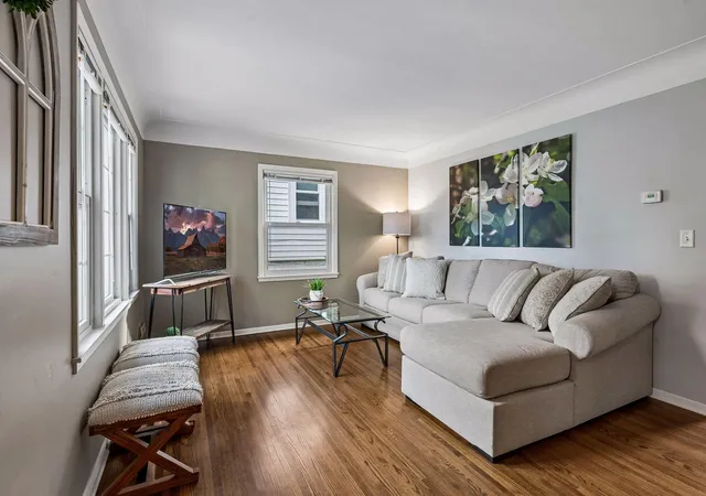Photo 3 of Sale Pending at 5148 11th Avenue S, Minneapolis, MN 55417 | MLS# 7151665 | Listing updated on 2026-10-10