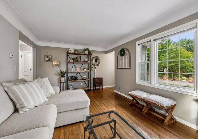 Photo 4 of Sale Pending at 5148 11th Avenue S, Minneapolis, MN 55417 | MLS# 7151665 | Listing updated on 2026-10-10
