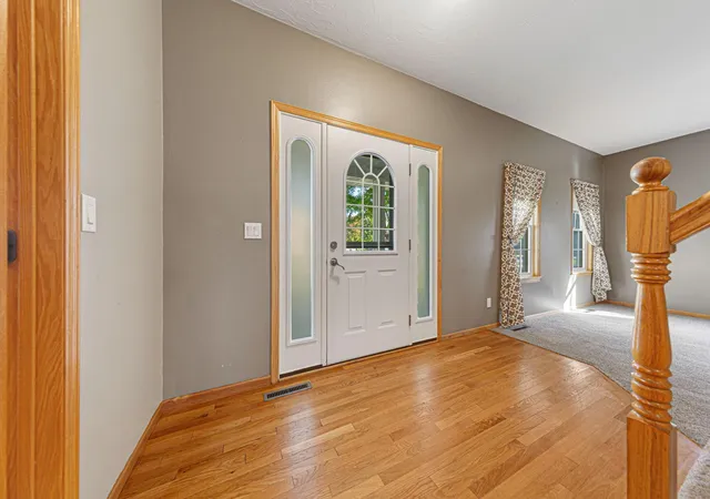 Photo 1 of Single family home for sale at 2057 Howard Dr, North Mankato, MN 56003 | MLS# 7151674 | Listing updated on 2026-10-22