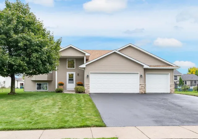 Photo 1 of Single family home for sale at 6334 Marshall Ave Ne, Albertville, MN 55301 | MLS# 7151675 | Listing updated on 2026-10-02