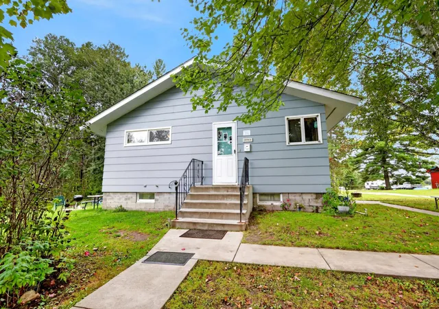 Photo 2 of Single family home for sale at 20240 N Shallow Lake Rd, Warba, MN 55793 | MLS# 7151676 | Listing updated on 2026-10-01