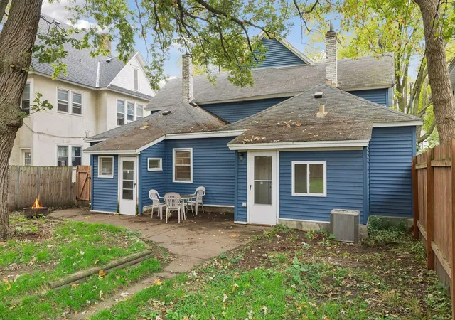 Listing Photo 5 - Condo for sale in building located at 2533 Polk St NE, Minneapolis, MN 55418