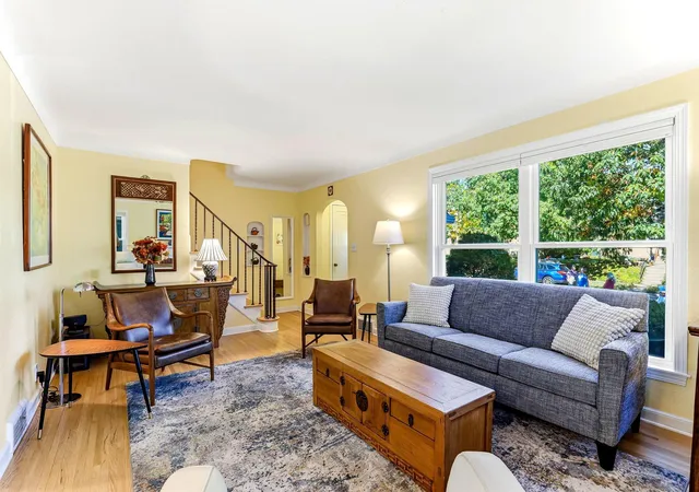 Photo 3 of Single family home for sale at 1194 Englewood Ave, Saint Paul, MN 55104 | MLS# 7151713 | Listing updated on 2026-10-20