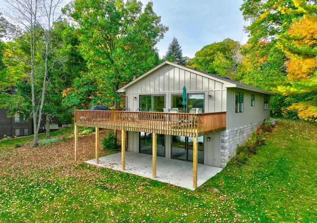 Photo 3 of Single family home for sale at 984 Sunrise Beach Dr, Amery, WI 54001 | MLS# 7151728 | Listing updated on 2026-10-03