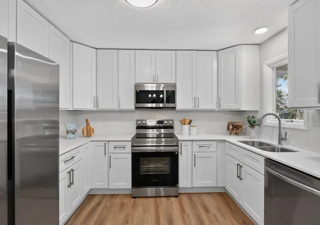 Photo 1 of Single family home for sale at 568 Riviera Dr, Saint Paul, MN 55112 | MLS# 7151755 | Listing updated on 2026-10-23