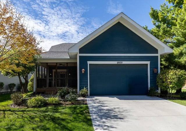Photo 1 of Single family home for sale at 15600 Dunberry Cir, Saint Paul, MN 55124 | MLS# 7151763 | Listing updated on 2026-10-05