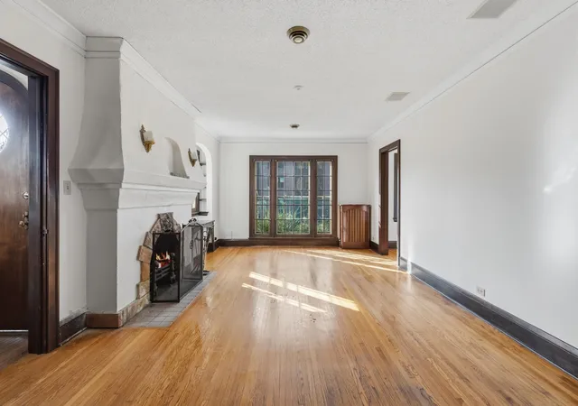 Photo 3 of Single family home for sale at 4425 Beard Ave S, Minneapolis, MN 55410 | MLS# 7151769 | Listing updated on 2026-10-28