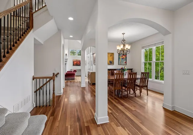 Photo 3 of Single family home for sale at 6805 Creston Rd, Minneapolis, MN 55435 | MLS# 7151790 | Listing updated on 2026-10-03