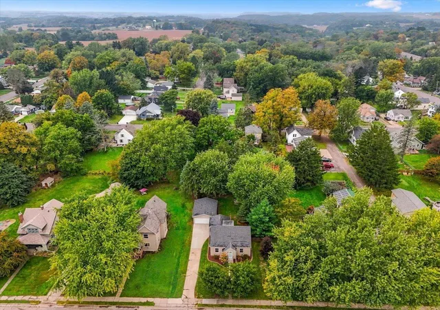 Photo 3 of Single family home for sale at 257 S Chestnut St, Ellsworth, WI 54011 | MLS# 7151814 | Listing updated on 2026-10-02