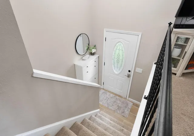 Photo 3 of Sale Pending at 10 Radel Pl, Owatonna, MN 55060 | MLS# 7151841 | Listing updated on 2026-10-16