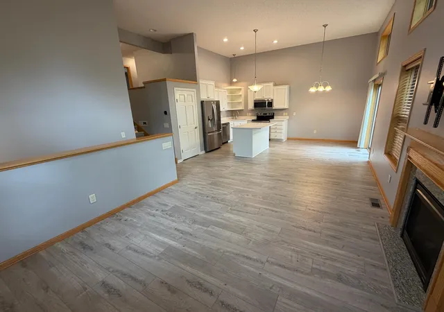 Photo 3 of Single family home for sale at 3110 Frontier Dr, Saint Paul, MN 55129 | MLS# 7151845 | Listing updated on 2026-10-05